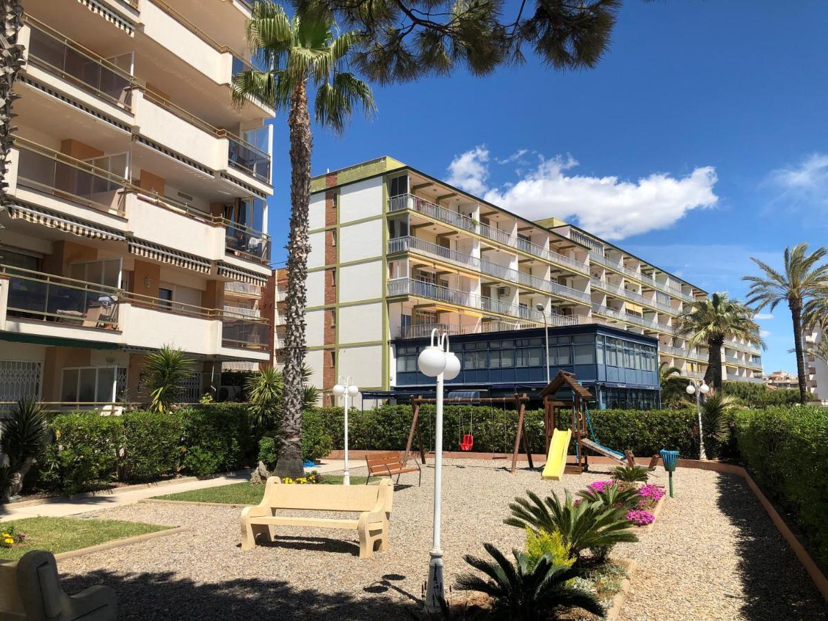 Cunit Playa Apartment Екстериор снимка