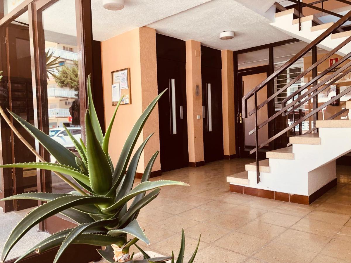 Cunit Playa Apartment Екстериор снимка