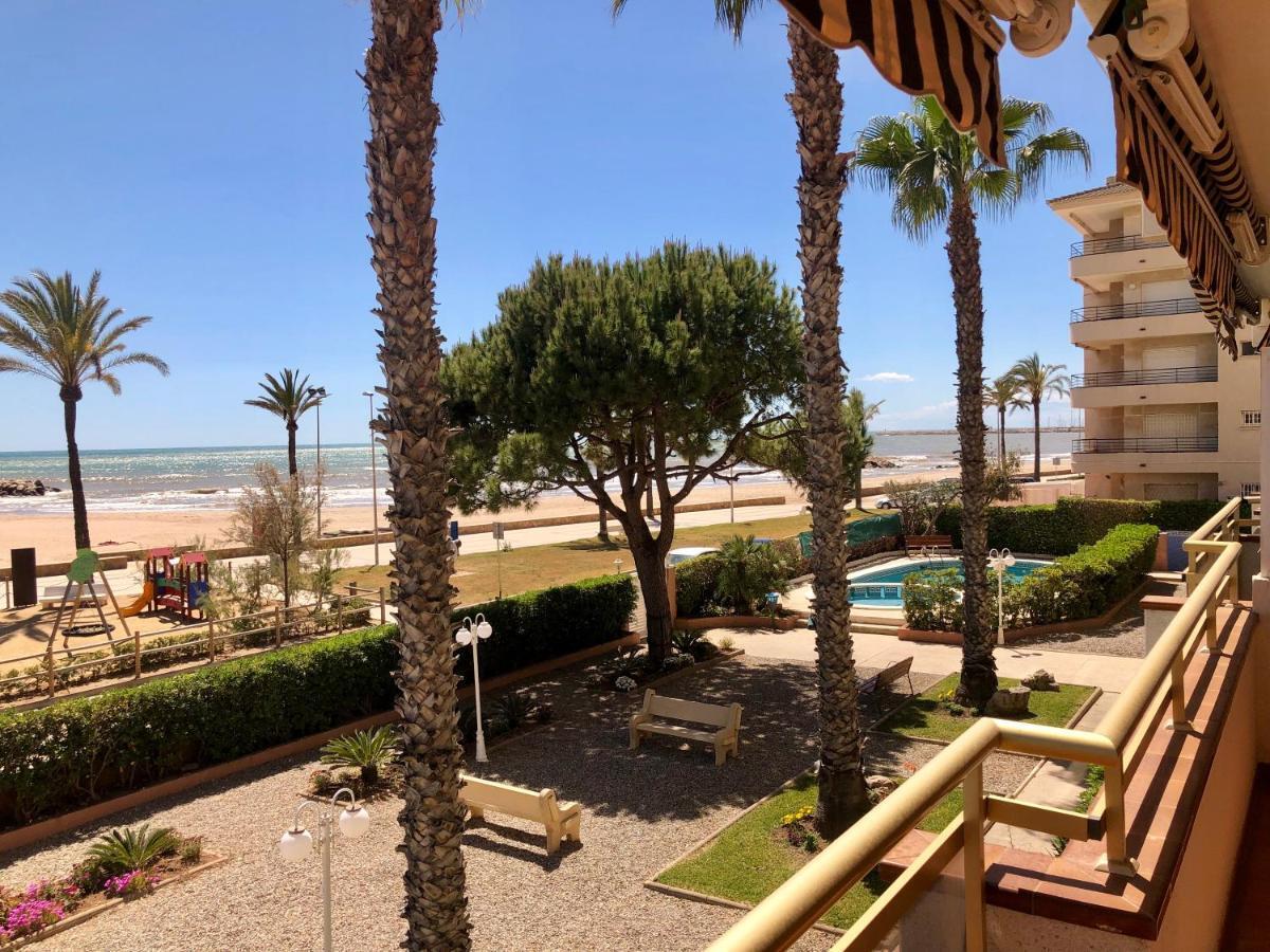 Cunit Playa Apartment Екстериор снимка